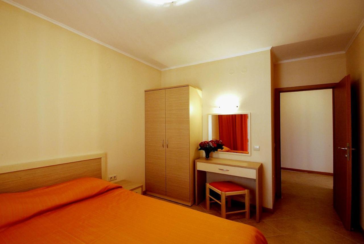Royal Sun Holiday Complex Sunny Beach Exterior photo